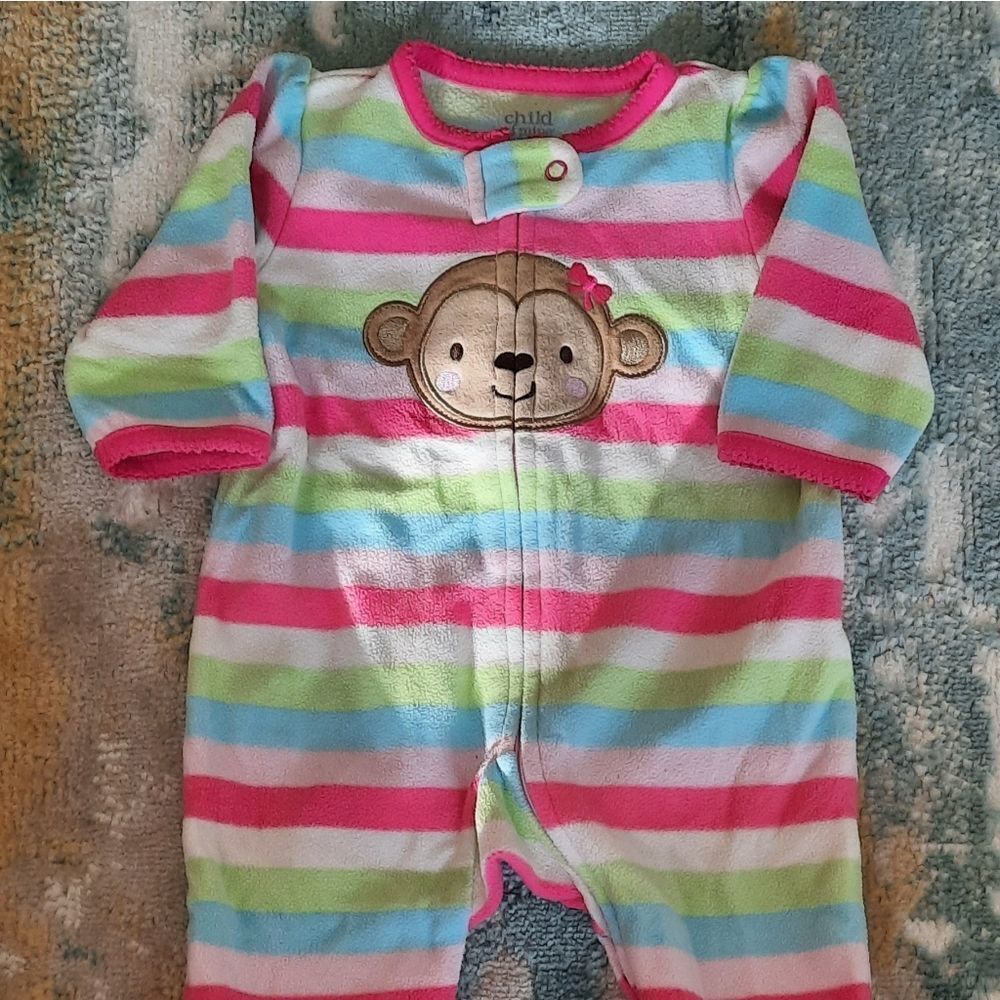 Child of Mine by Carter's 0-3 months fleece footies